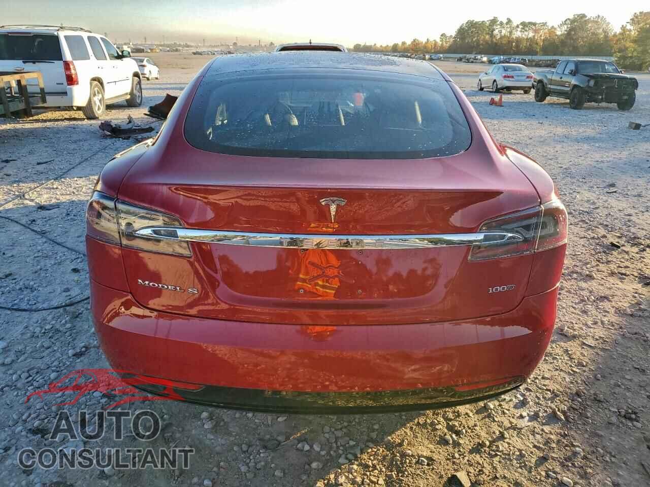 TESLA MODEL S 2017 - 5YJSA1E28HF206220