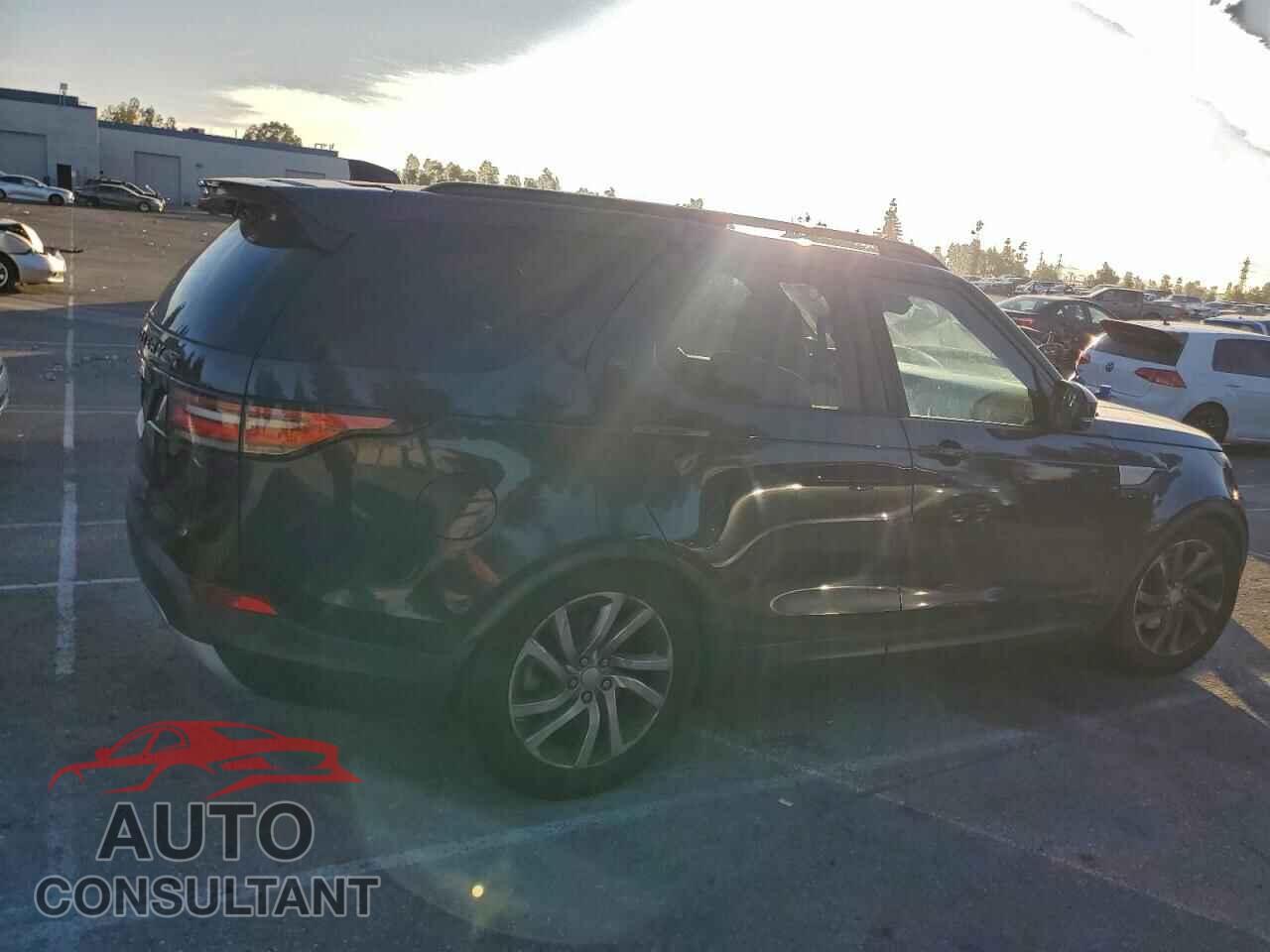 LAND ROVER DISCOVERY 2017 - SALRRBBV5HA046083