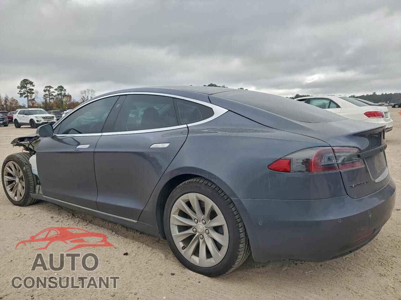 TESLA MODEL S 2018 - 5YJSA1E23JF244816