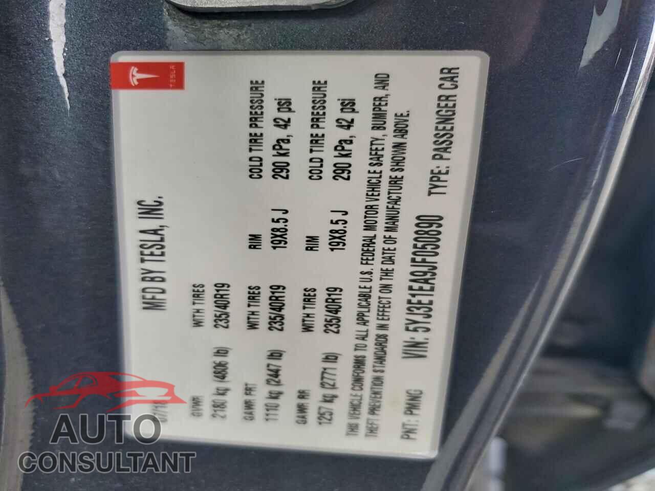 TESLA MODEL 3 2018 - 5YJ3E1EA9JF050890