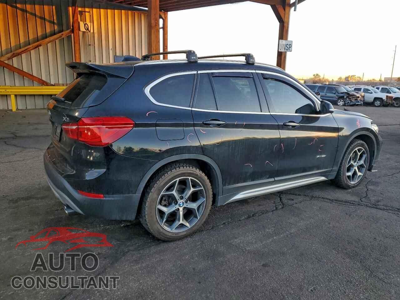 BMW X1 2016 - WBXHT3C30GP885256