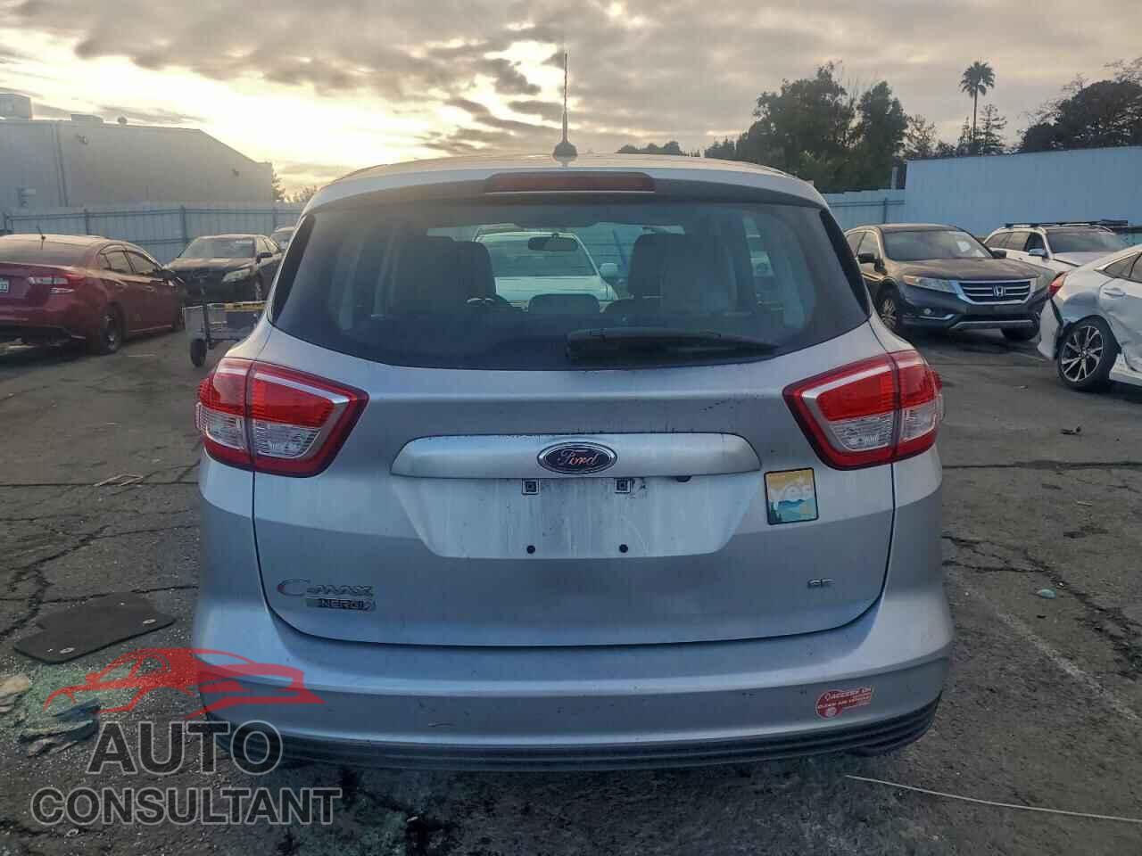 FORD CMAX 2017 - 1FADP5EU5HL105820