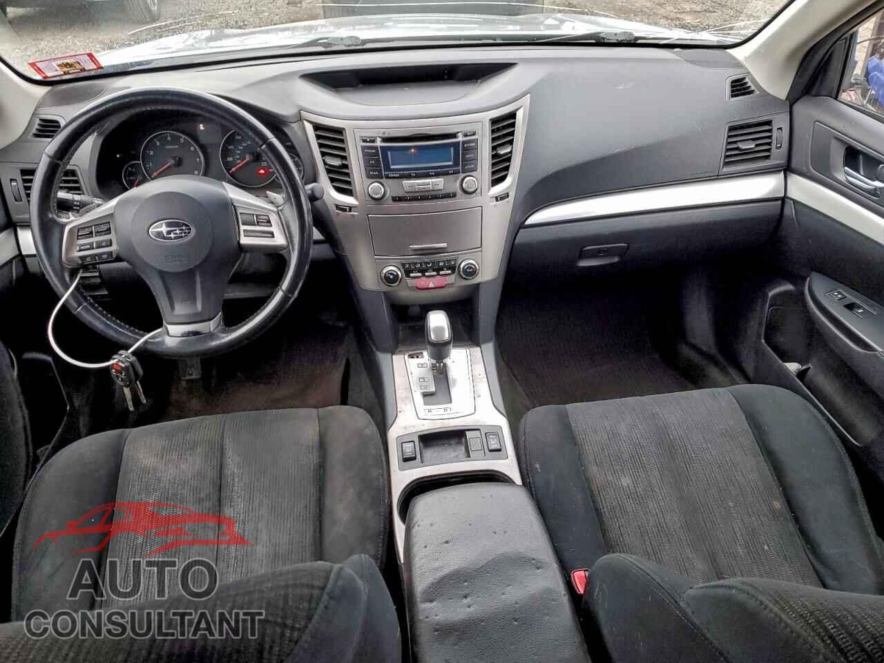 SUBARU OUTBACK 2013 - 4S4BRBCC9D3267444