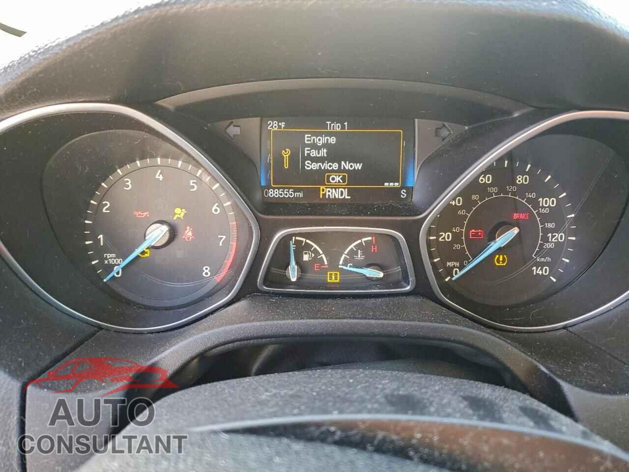 FORD FOCUS 2016 - 1FADP3K28GL399624