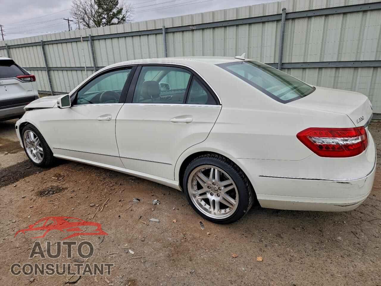 MERCEDES-BENZ E-CLASS 2010 - WDDHF5GBXAA147739