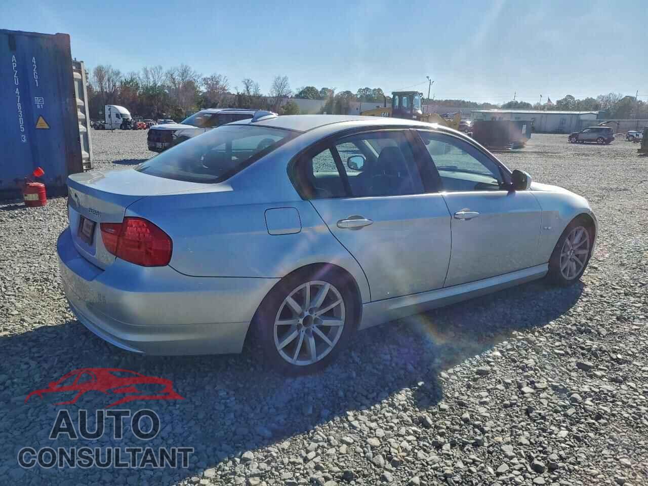 BMW 3 SERIES 2011 - WBAPH7C58BE683477