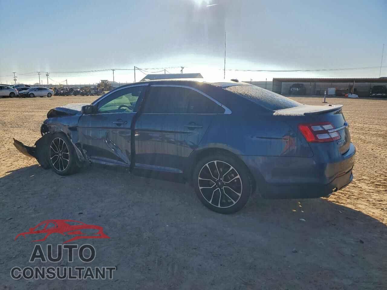 FORD TAURUS 2017 - 1FAHP2E88HG128939