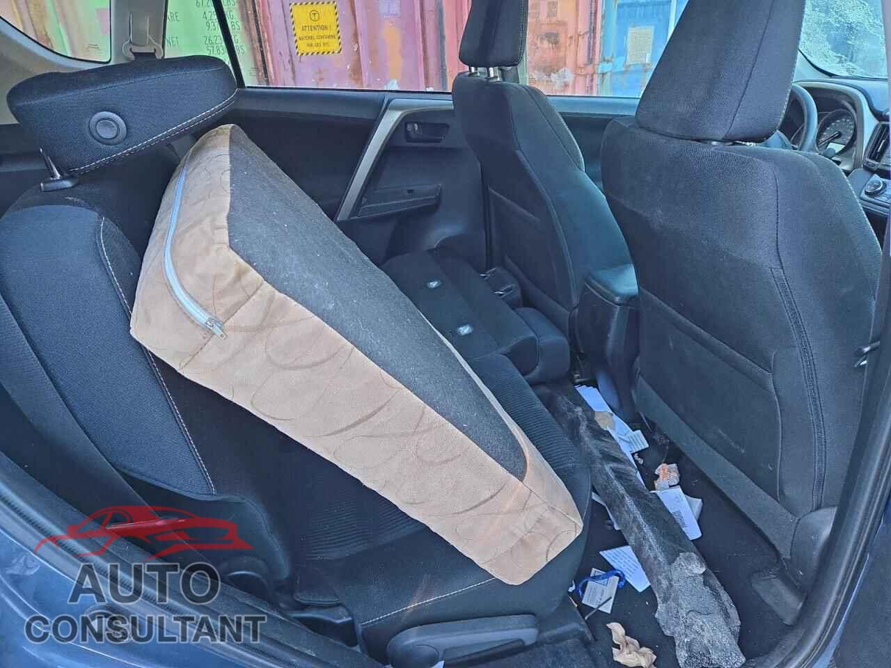 TOYOTA RAV4 2013 - 2T3RFREV2DW070065