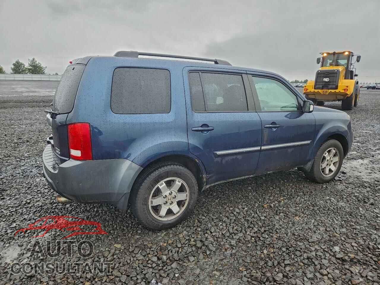HONDA PILOT 2011 - 5FNYF4H97BB011125