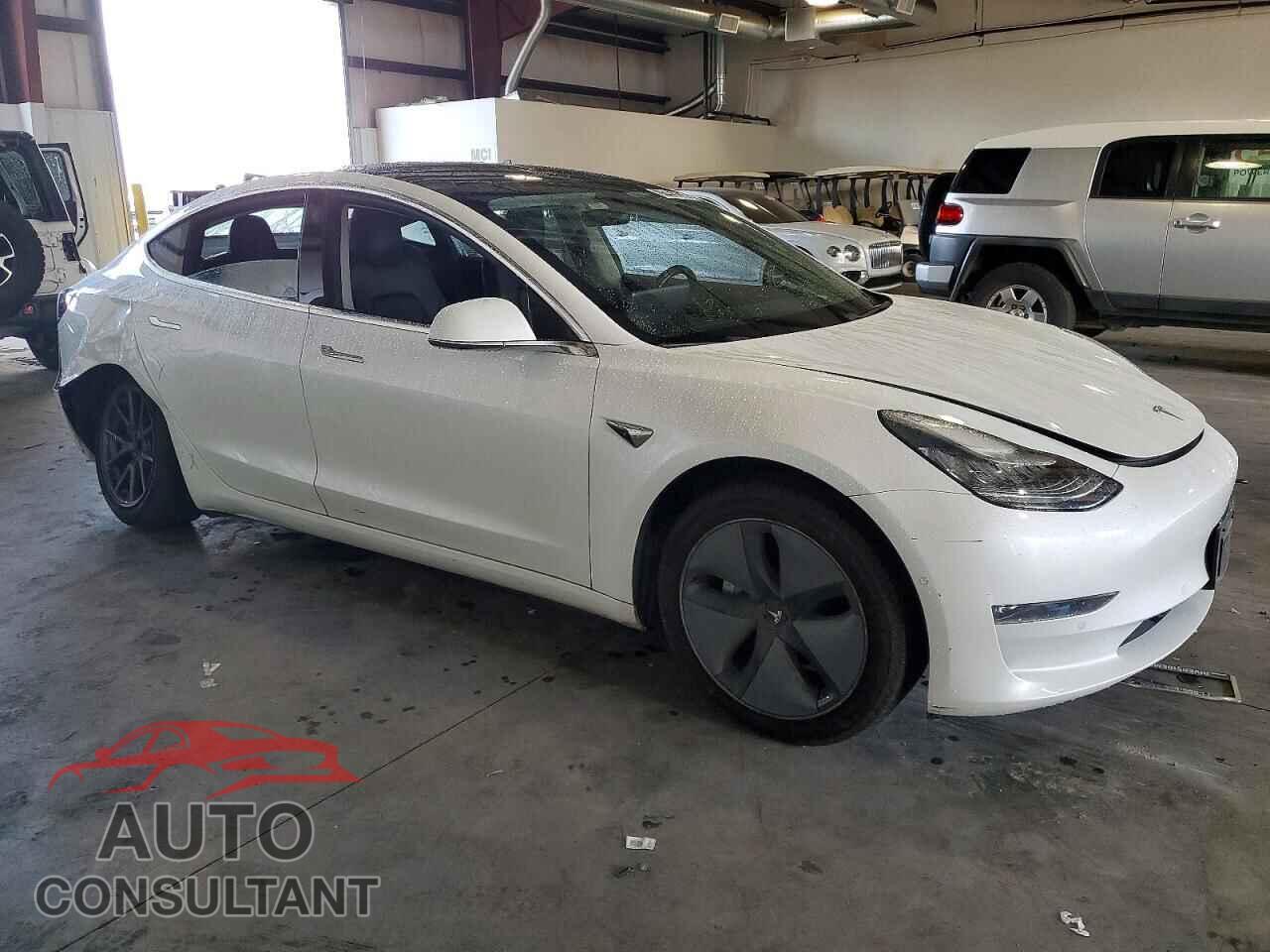 TESLA MODEL 3 2019 - 5YJ3E1EB9KF359527