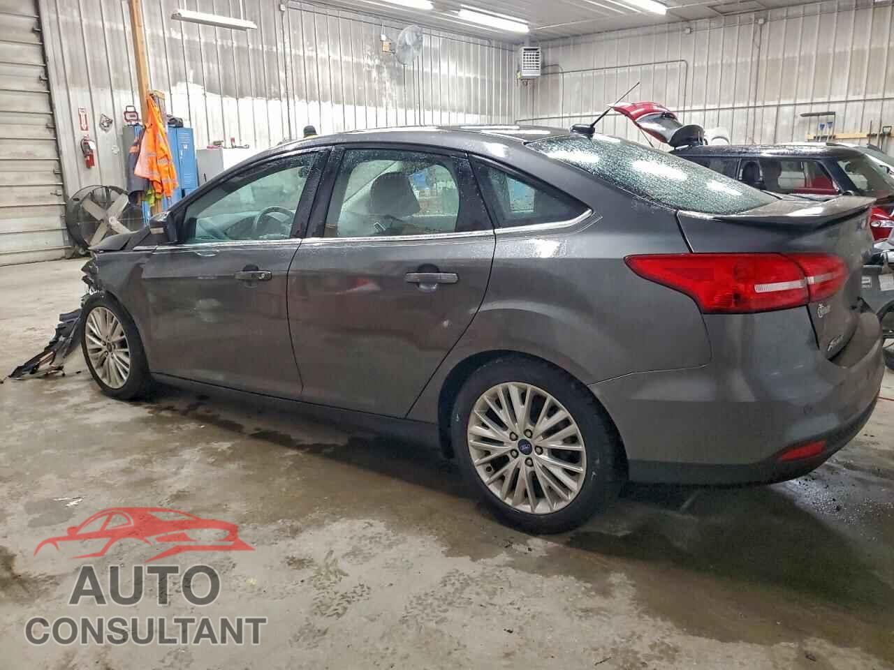 FORD FOCUS 2015 - 1FADP3J28FL297837