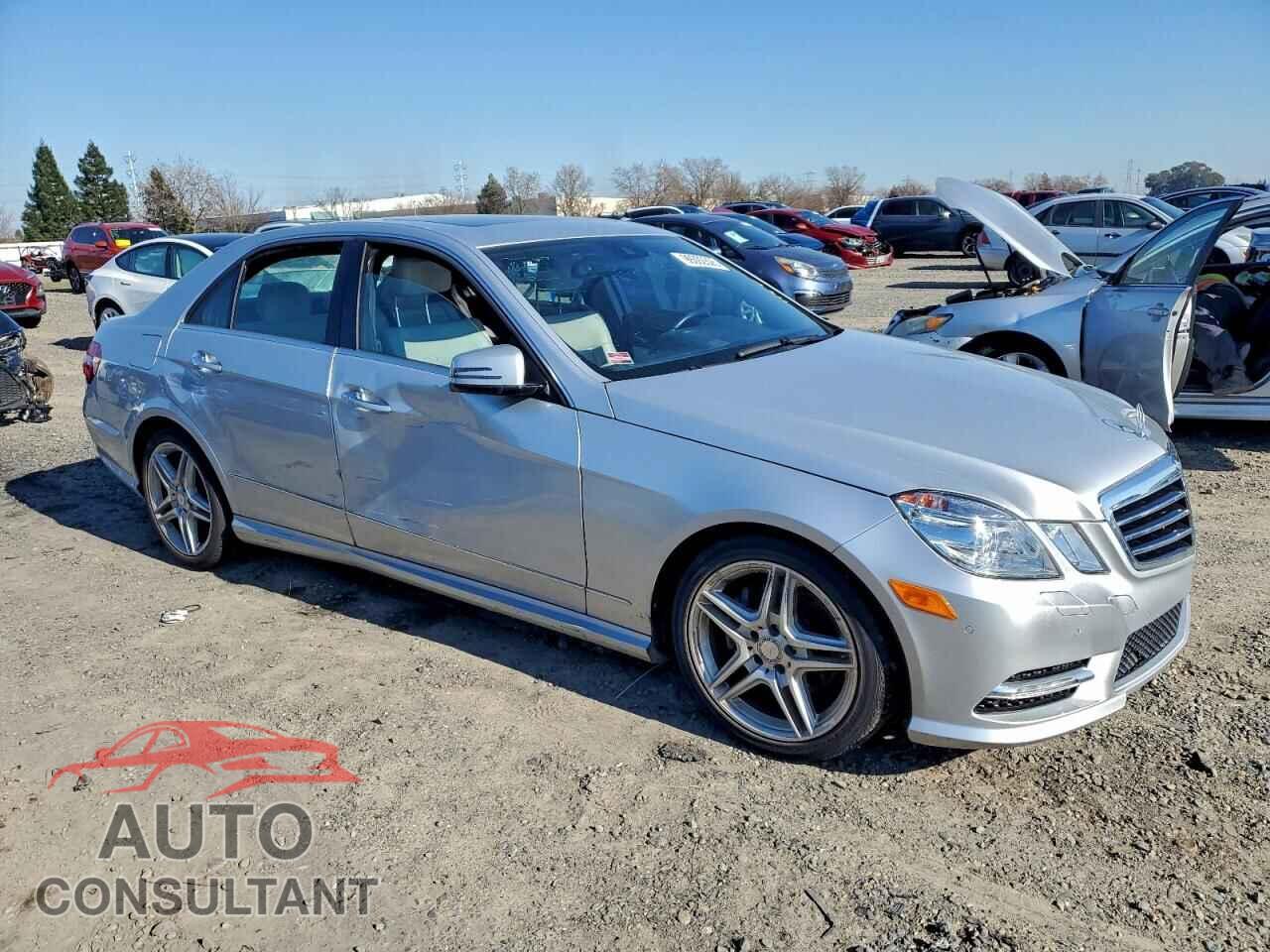 MERCEDES-BENZ E-CLASS 2013 - WDDHF5KB9DA701946
