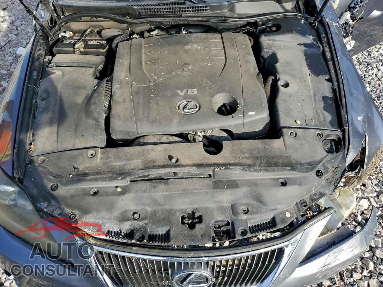 LEXUS IS 2012 - JTHCF5C20C5059366