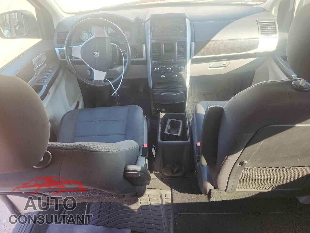 DODGE CARAVAN 2010 - 2D4RN5D14AR154357