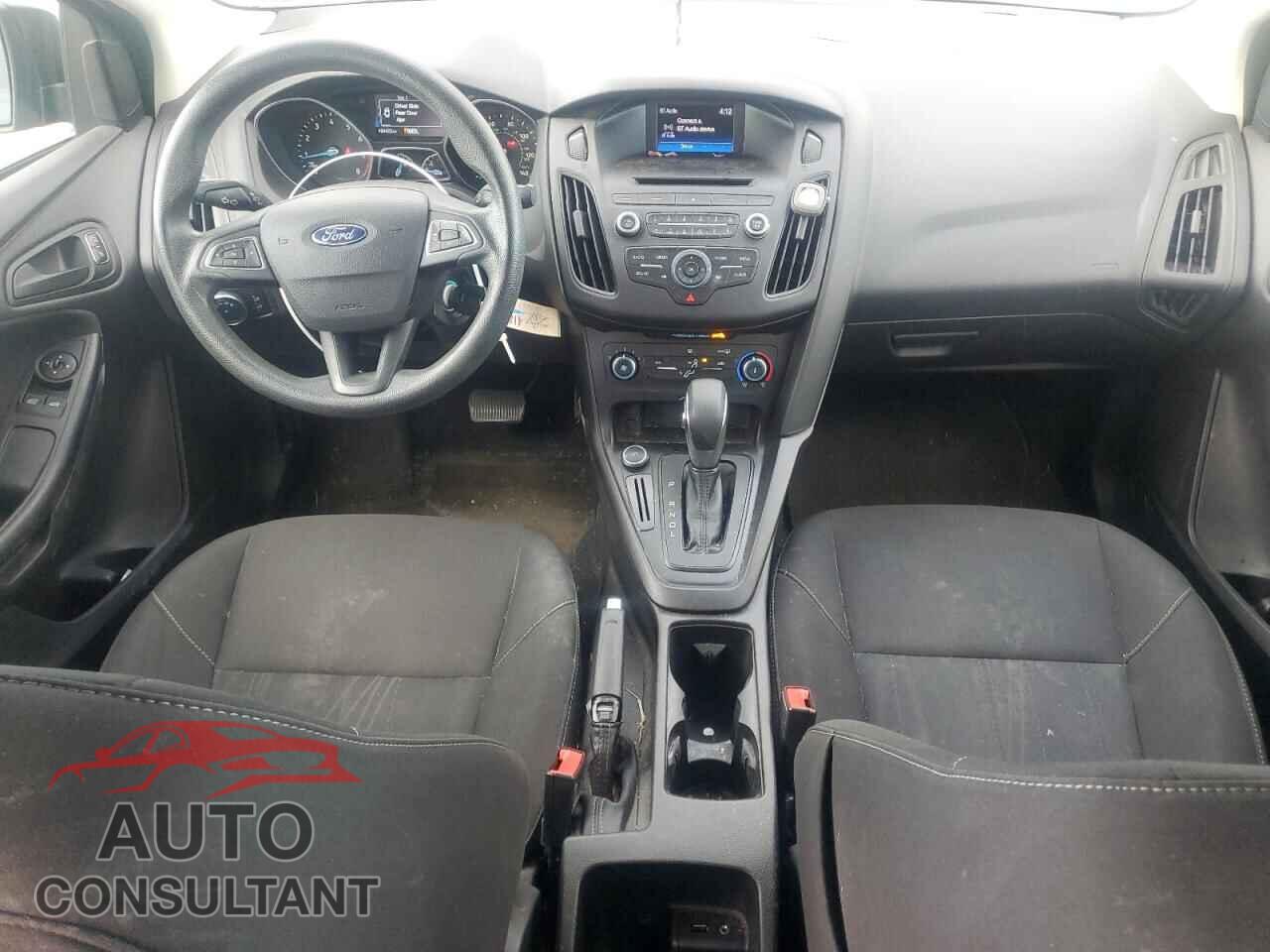 FORD FOCUS 2016 - 1FADP3E23GL331159
