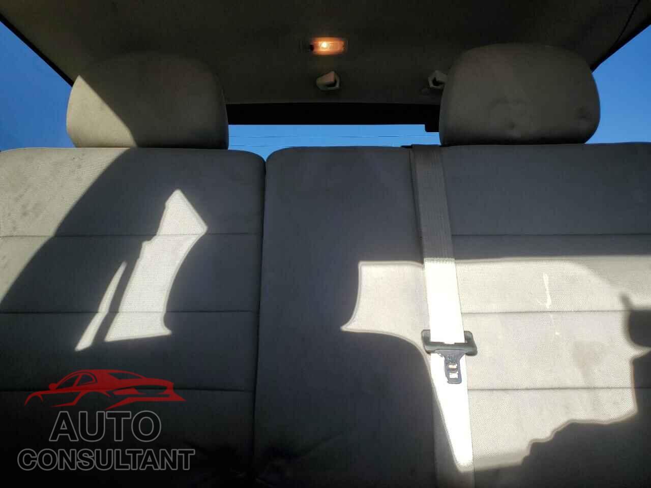 FORD ESCAPE 2011 - 1FMCU9DG2BKC02435