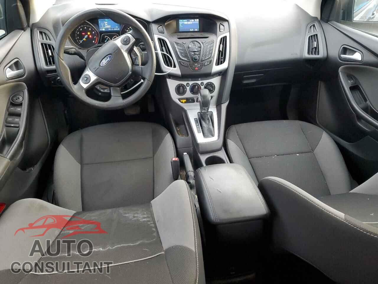 FORD FOCUS 2012 - 1FAHP3F26CL275986