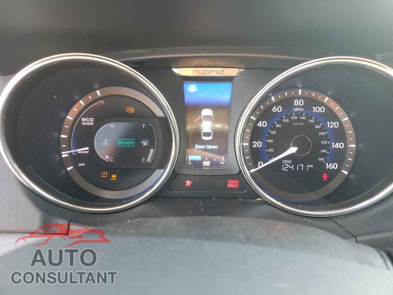 HYUNDAI SONATA 2013 - KMHEC4A47DA088529