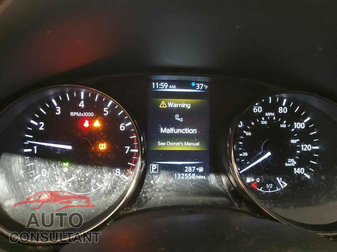 NISSAN ROGUE 2017 - KNMAT2MVXHP518469