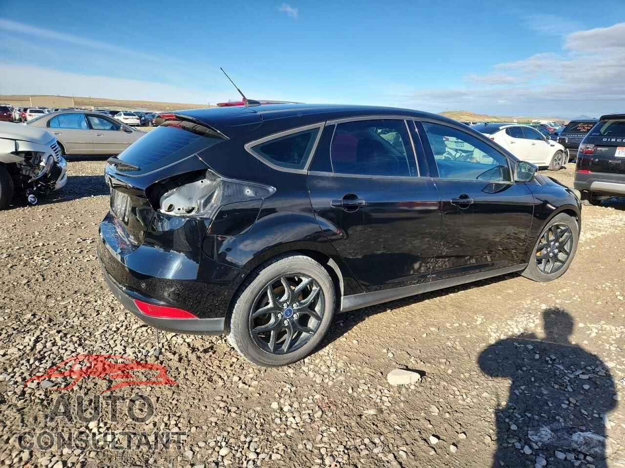 FORD FOCUS 2016 - 1FADP3K27GL324736