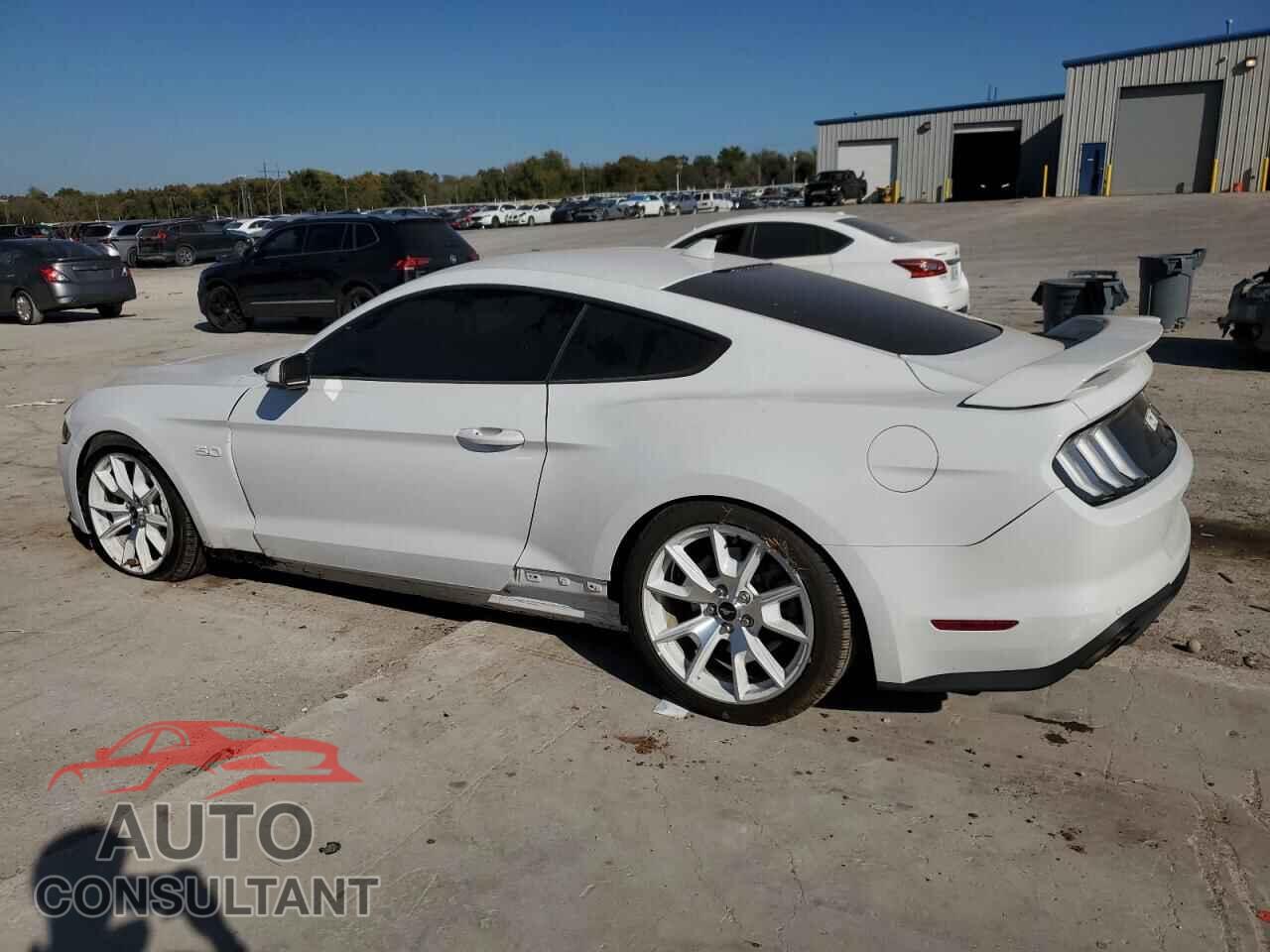 FORD MUSTANG 2022 - 1FA6P8CF2N5111198