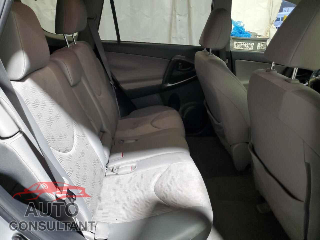 TOYOTA RAV4 2012 - JTMBF4DVXCD044816