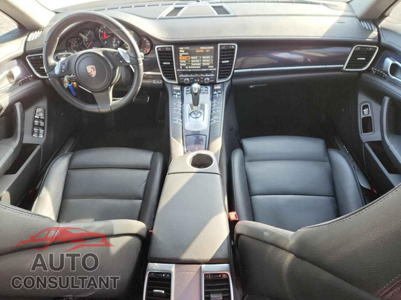 PORSCHE PANAMERA 2011 - WP0AA2A70BL010148