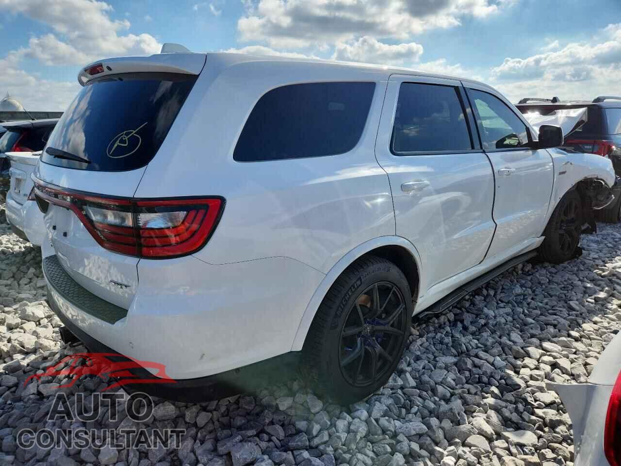 DODGE DURANGO 2018 - 1C4SDJGJ8JC132554