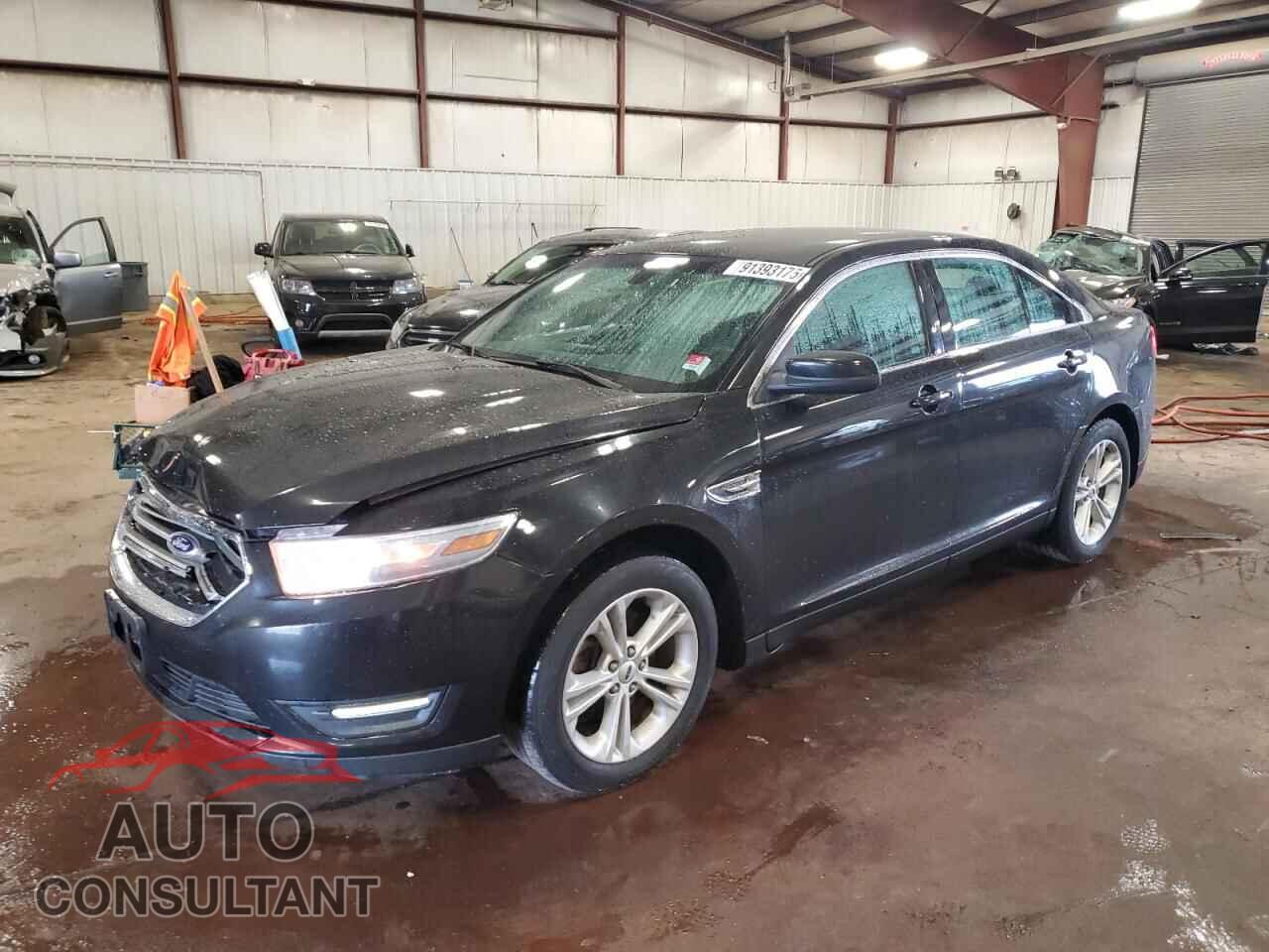 FORD TAURUS 2014 - 1FAHP2E84EG138427