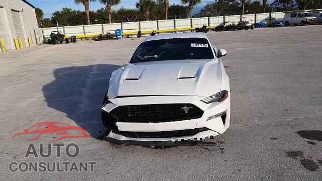 FORD MUSTANG 2020 - 1FA6P8CF0L5159456
