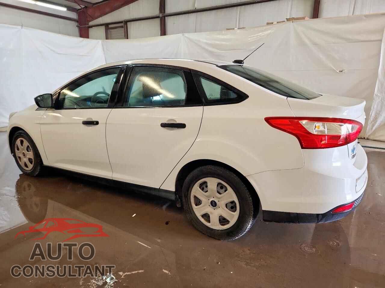FORD FOCUS 2013 - 1FADP3E24DL276586