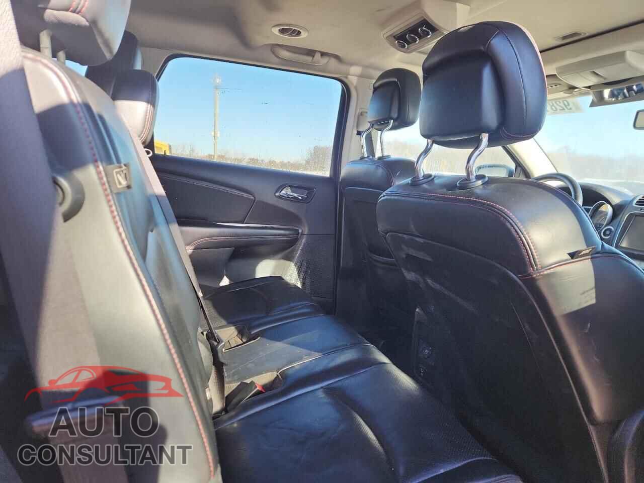 DODGE JOURNEY 2017 - 3C4PDCEG3HT582670