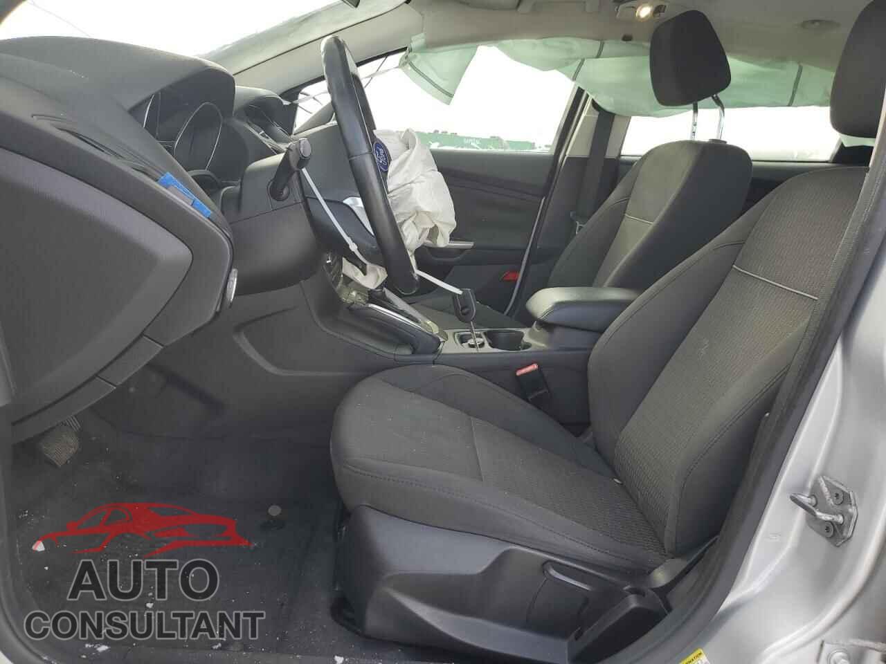 FORD FOCUS 2012 - 1FAHP3M23CL211021