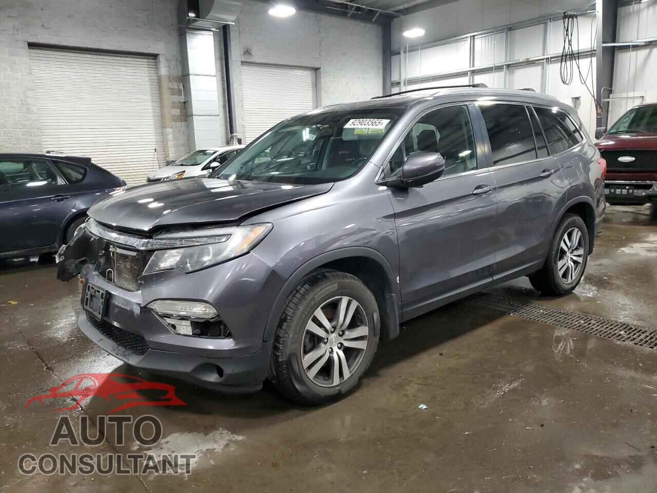 HONDA PILOT 2017 - 5FNYF6H53HB004075