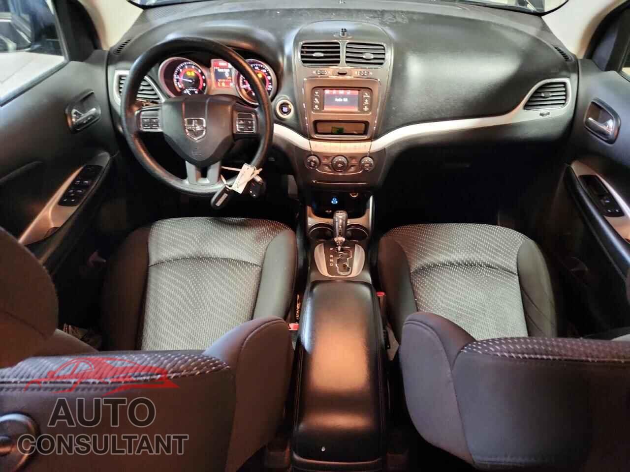 DODGE JOURNEY 2017 - 3C4PDCBG8HT526728