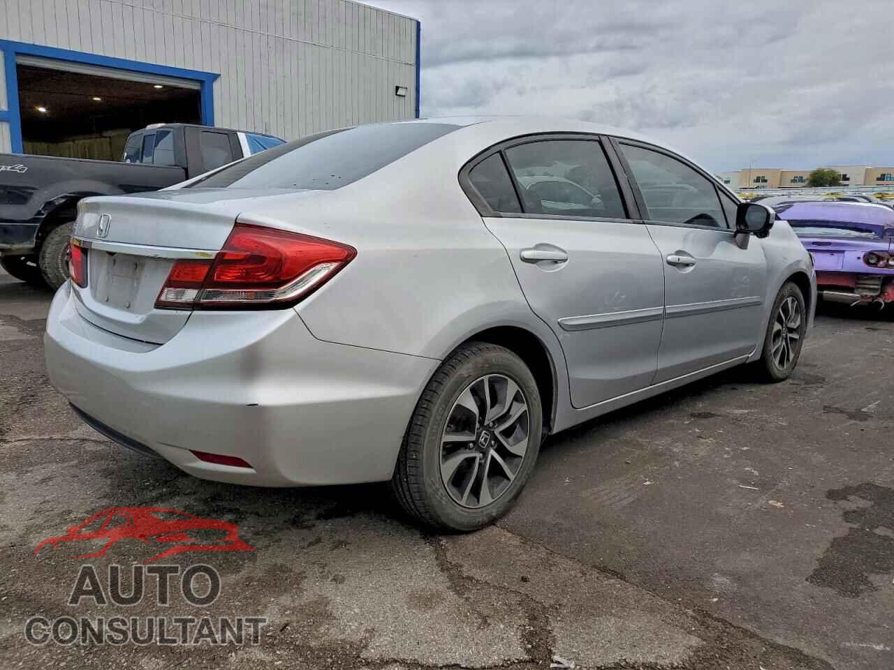 HONDA CIVIC 2015 - 19XFB2F8XFE044665