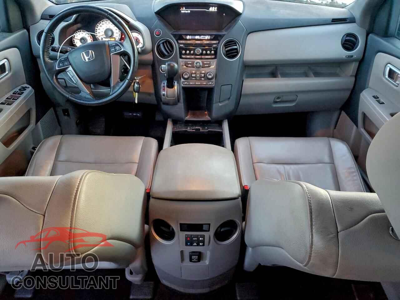 HONDA PILOT 2012 - 5FNYF4H50CB505017