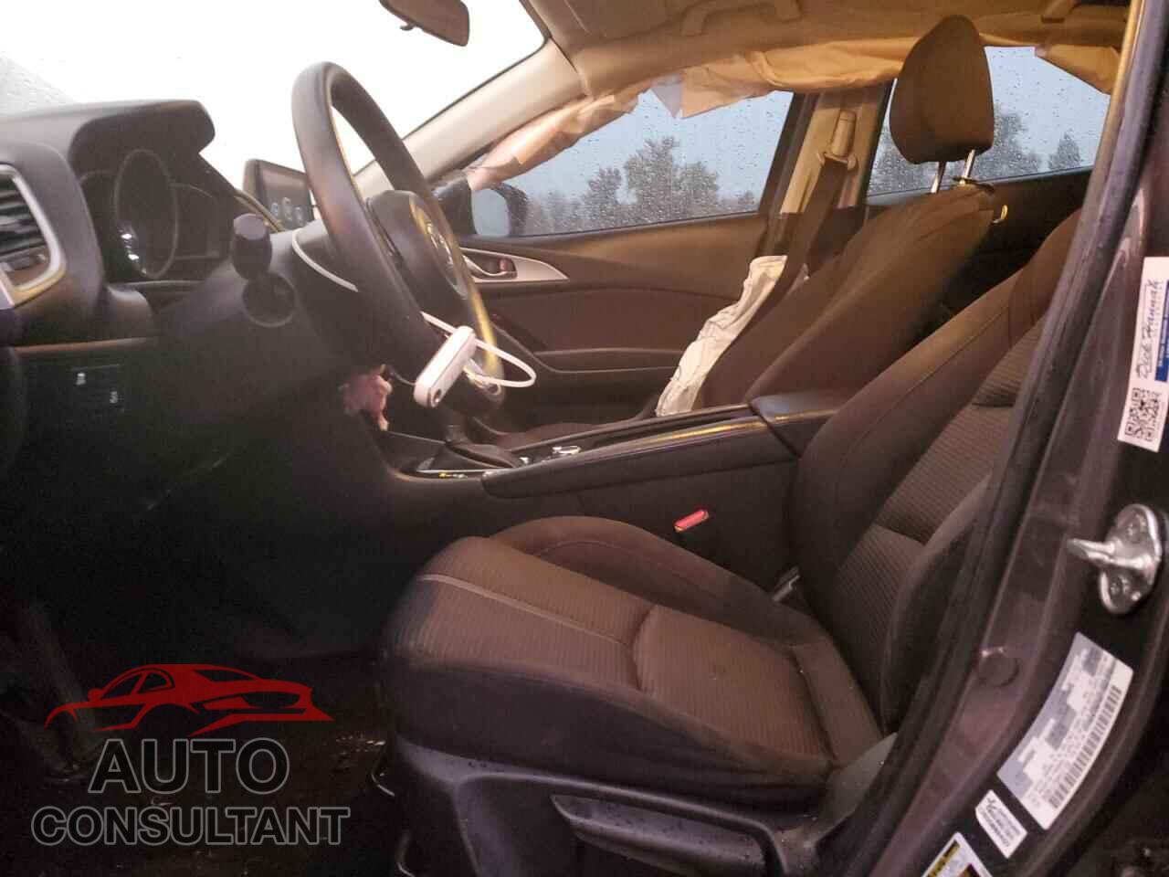 MAZDA 3 2017 - 3MZBN1U79HM101728
