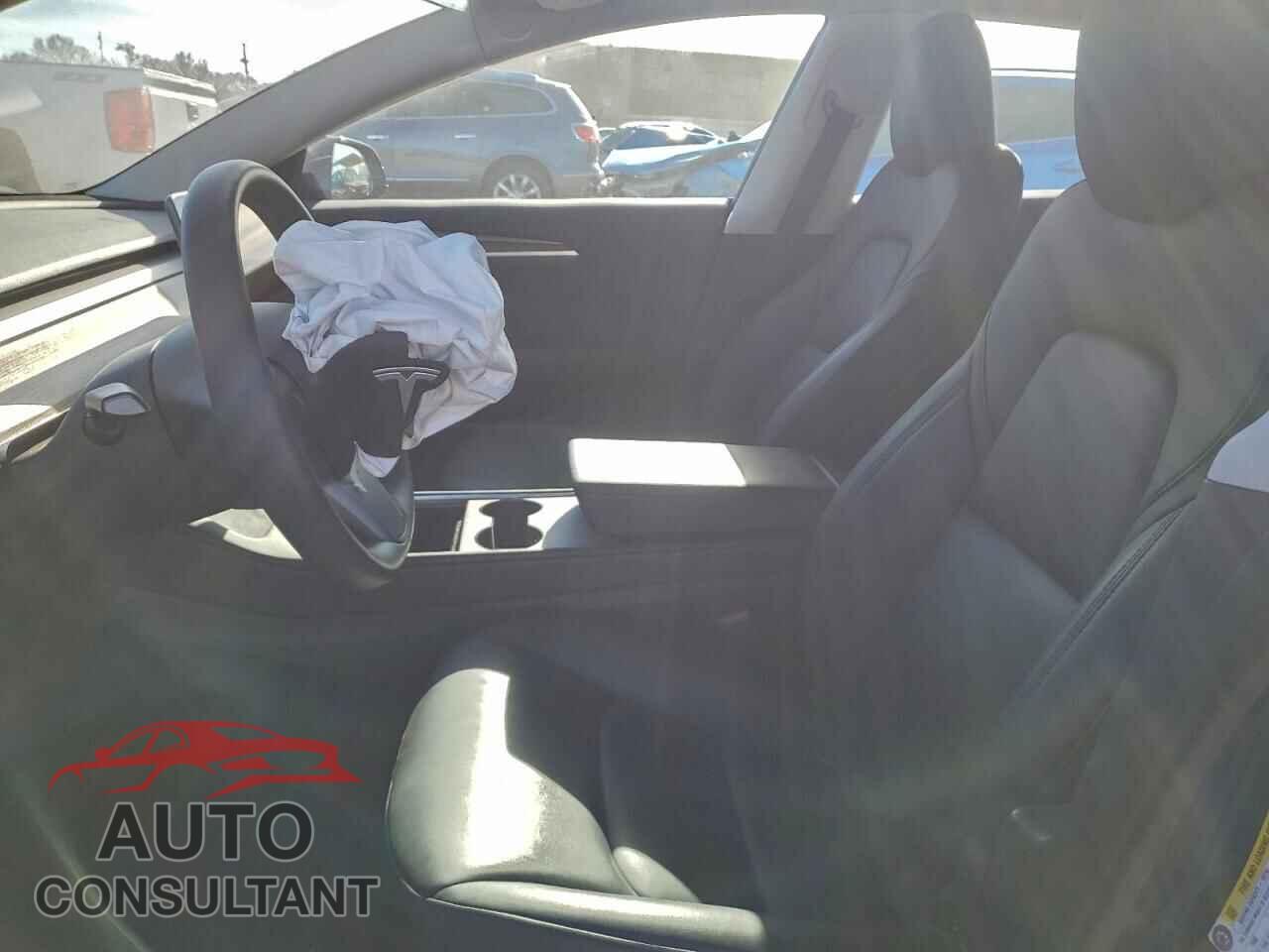 TESLA MODEL 3 2023 - 5YJ3E1EC4PF617761