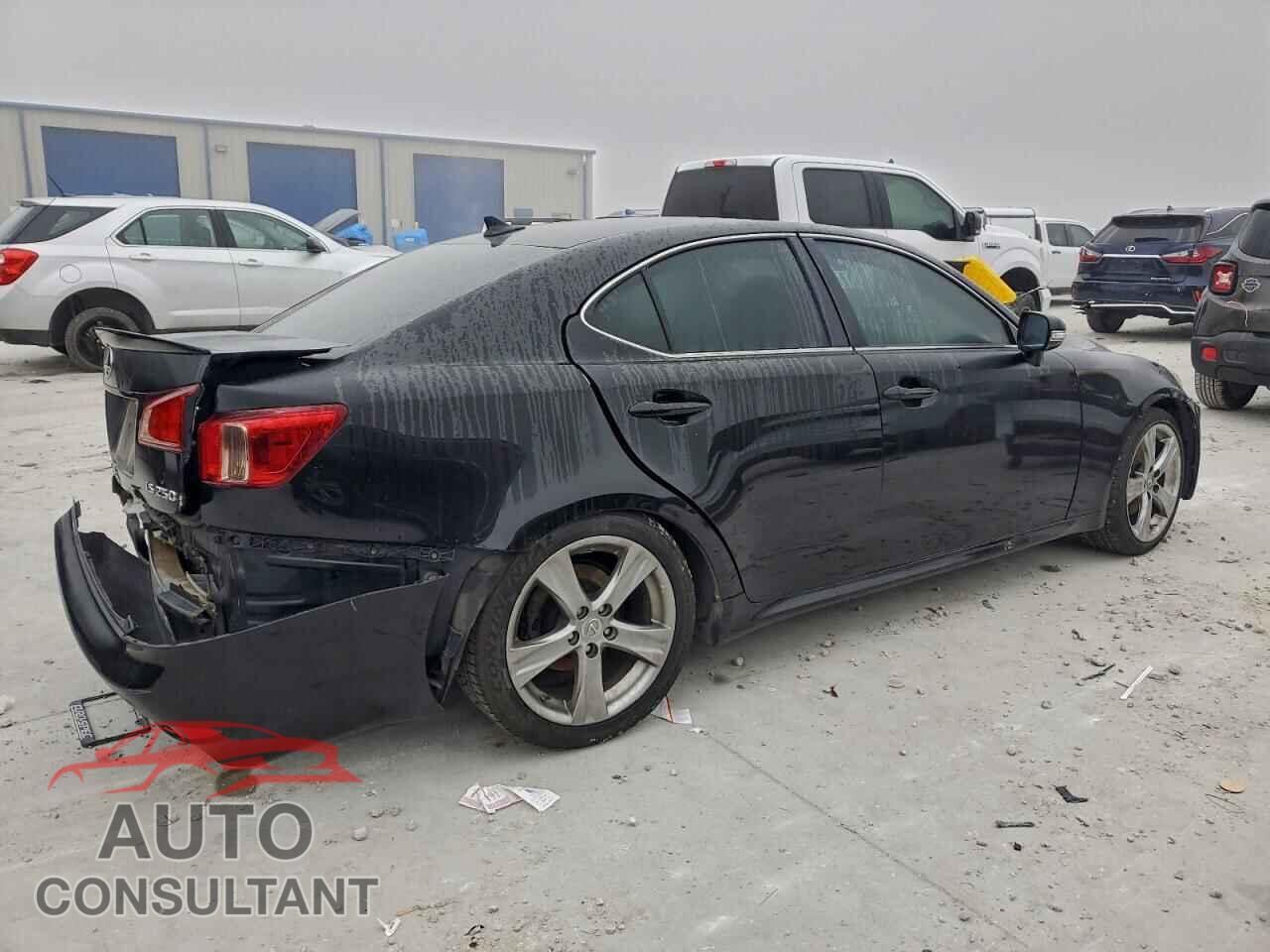 LEXUS IS 2011 - JTHBF5C25B5141202