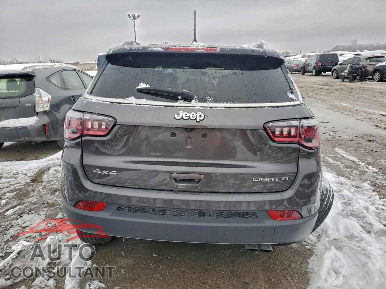 JEEP COMPASS 2019 - 3C4NJDCB4KT659423