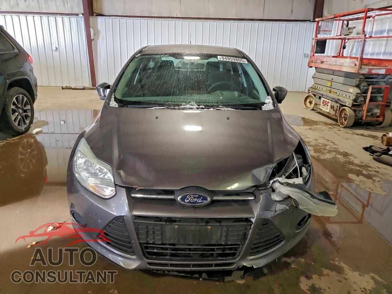 FORD FOCUS 2014 - 1FADP3K27EL404194