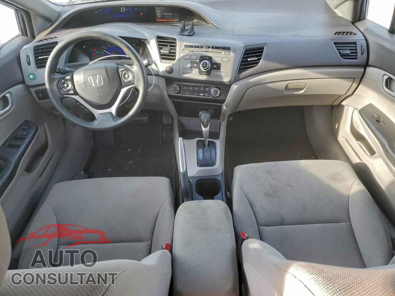 HONDA CIVIC 2012 - 2HGFB2F43CH009402