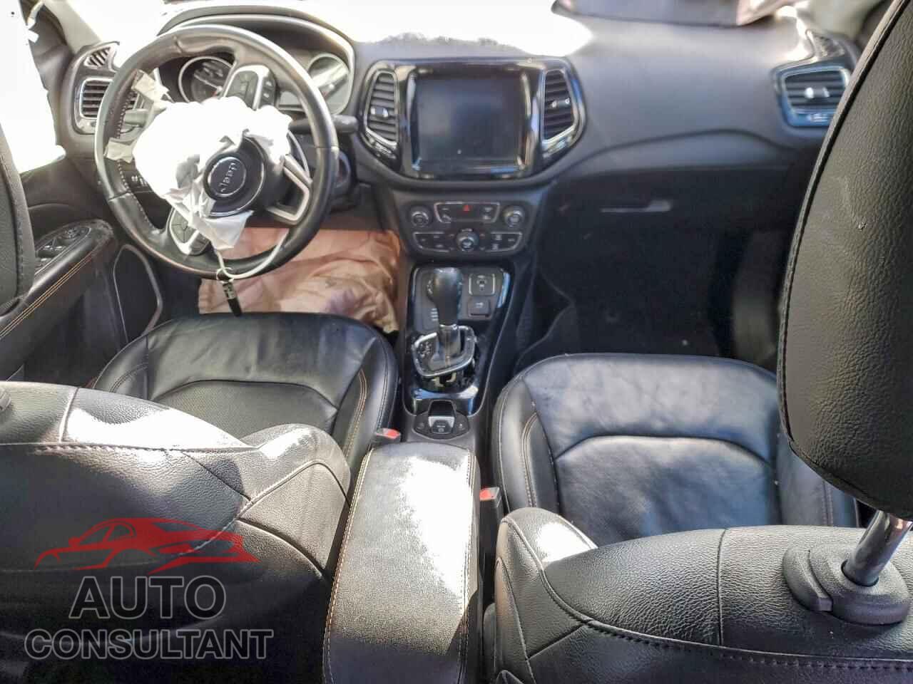 JEEP COMPASS 2021 - 3C4NJDCB3MT594406