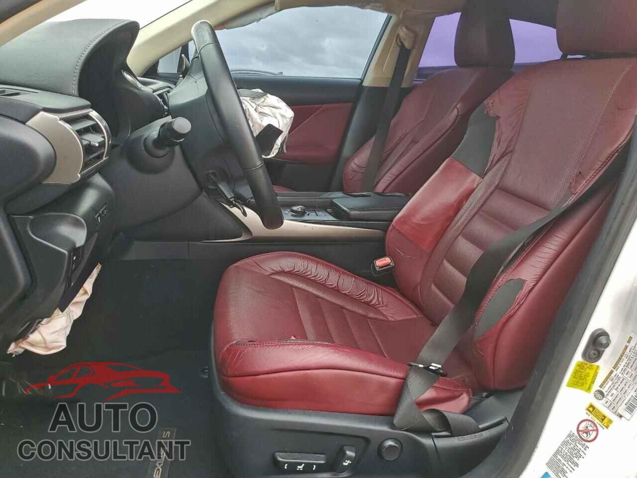 LEXUS IS 2015 - JTHBF1D28F5061115