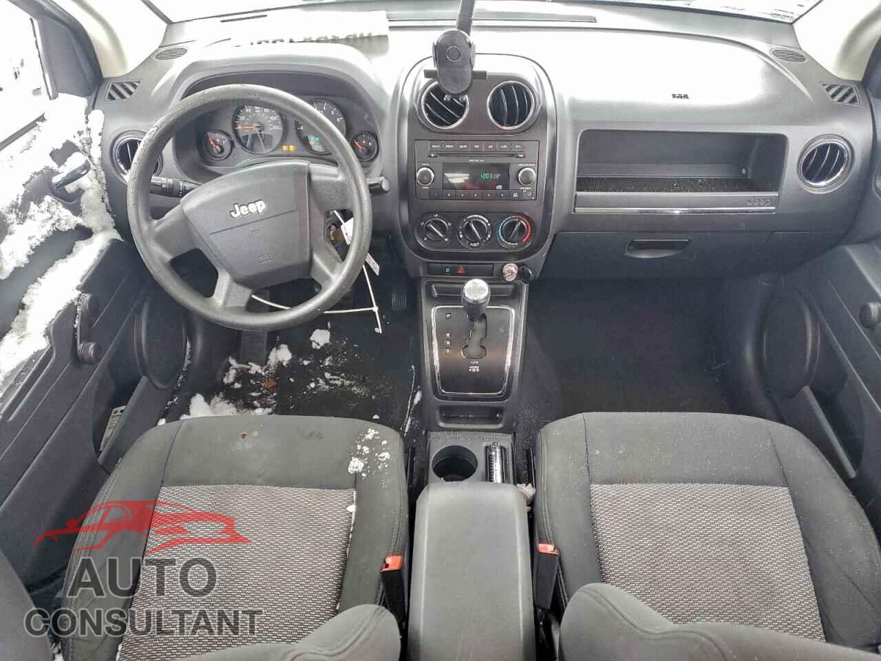 JEEP COMPASS 2009 - 1J4FT47B19D134113