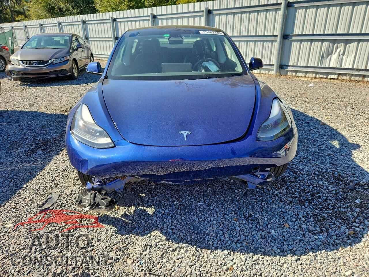 TESLA MODEL 3 2023 - 5YJ3E1EA1PF695185