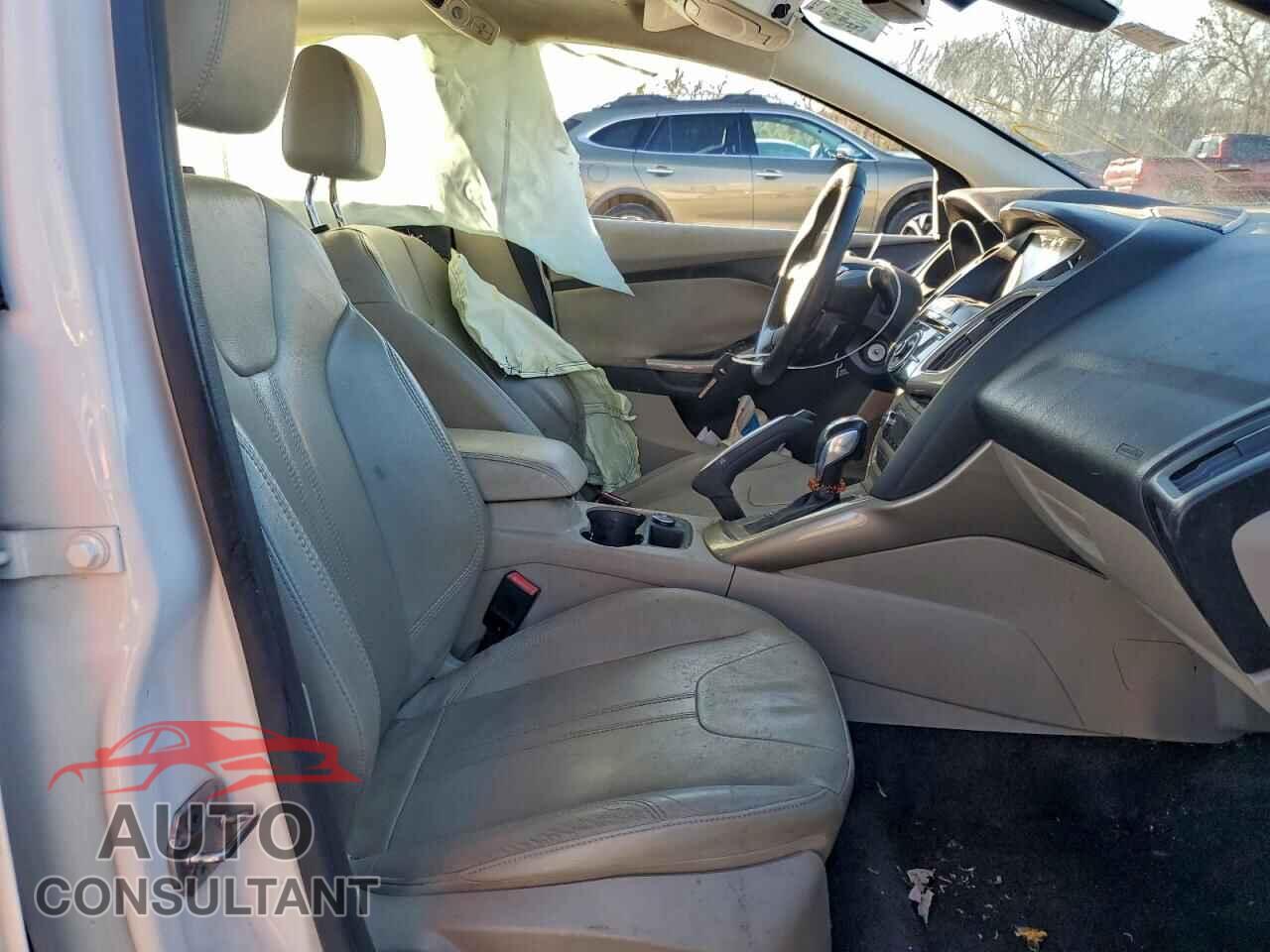 FORD FOCUS 2012 - 1FAHP3H2XCL312910