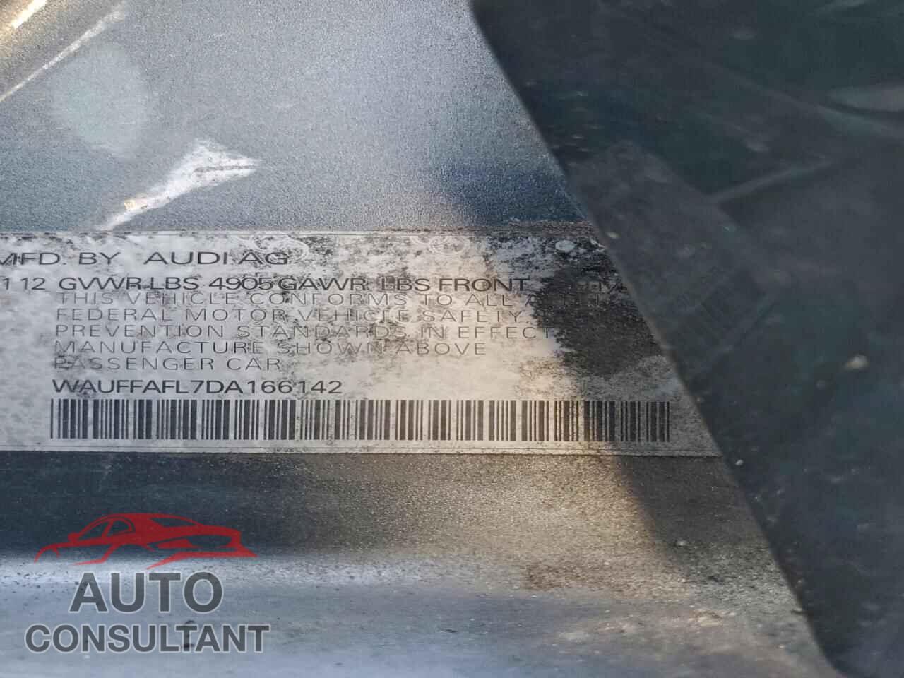 AUDI A4 2013 - WAUFFAFL7DA166142