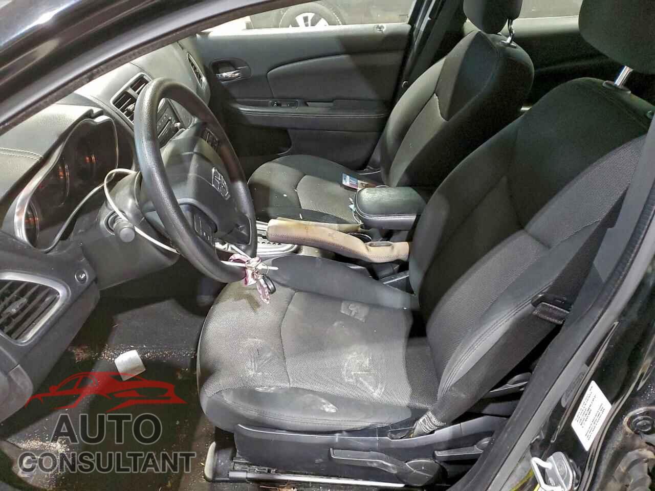 DODGE ALL OTHER 2013 - 1C3CDZAB5DN585208